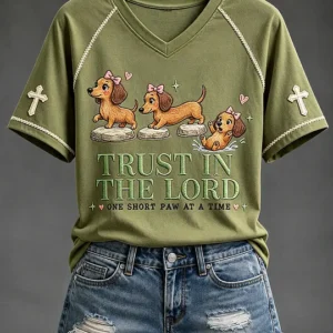 Women's Trust in the Lord Funny Christian Dachshund Print V-neck Short-sleeved T-shirt