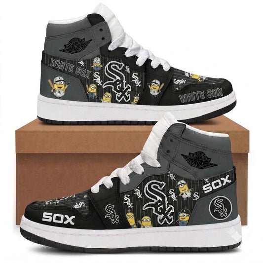 Sneakers on shoebox white backgr 202608031653 6